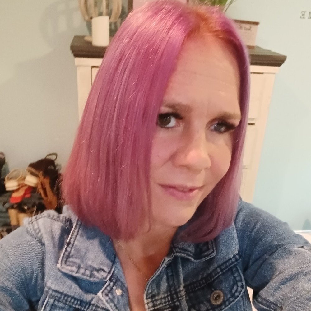 Meet your Posher, Renee